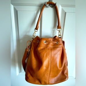 ORA DELPHINE Drawstring Bag in Caramel
